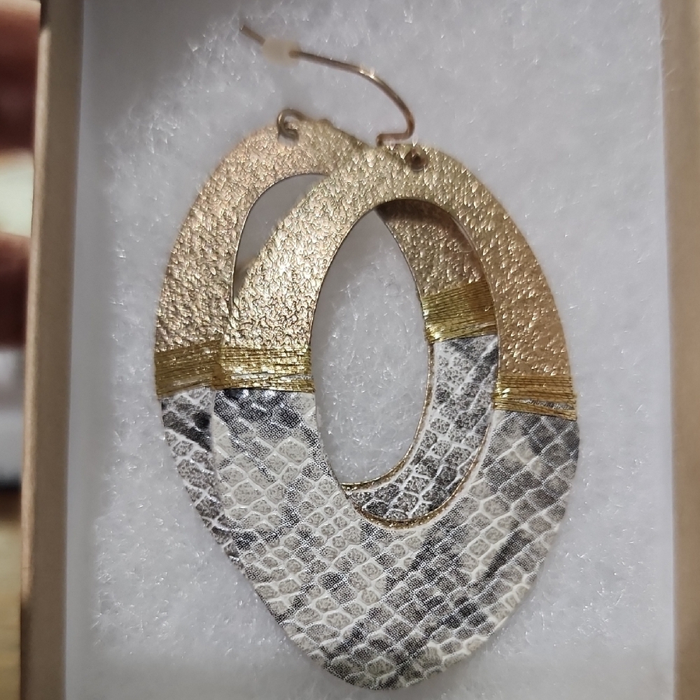 Gold color and Snake Print Oval Earrings